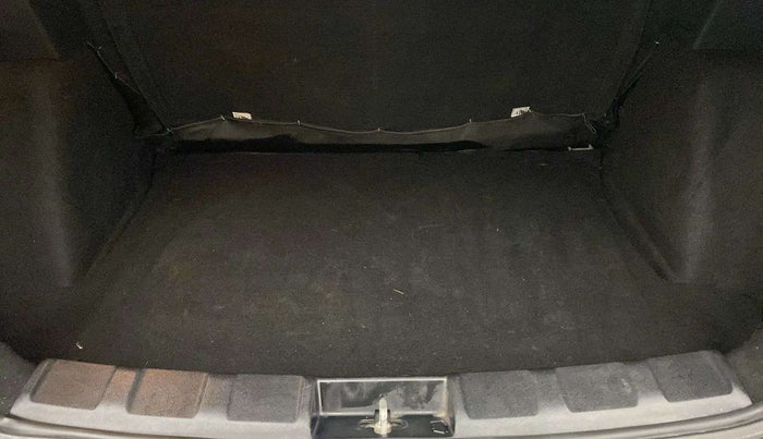 2021 Tata NEXON XMA SUNROOF PETROL, Petrol, Automatic, 20,115 km, Boot Inside