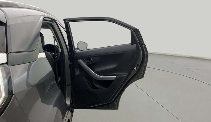 2021 Tata NEXON XMA SUNROOF PETROL, Petrol, Automatic, 20,115 km, RHS Rear Door