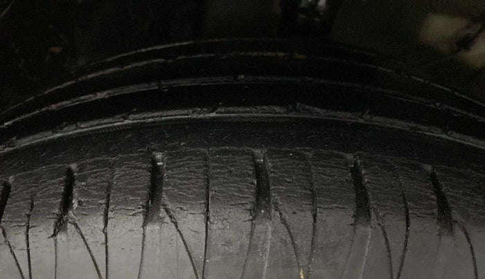 2021 KIA SONET HTX 1.0 IMT, Petrol, Manual, 54,681 km, Left Front Tyre Tread