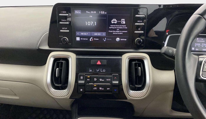 2021 KIA SONET HTX 1.0 IMT, Petrol, Manual, 54,681 km, Driver Side Adjustment Panel