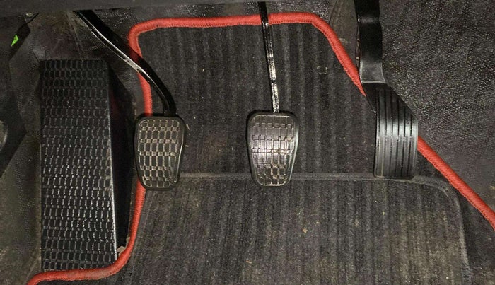 2023 Tata PUNCH ADVENTURE MT, Petrol, Manual, 34,437 km, Pedals