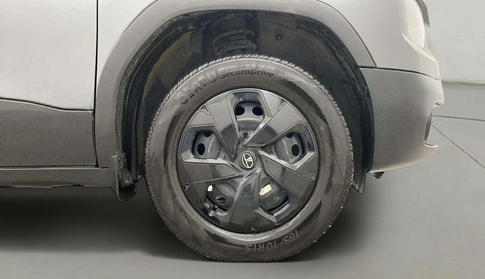 2023 Tata PUNCH ADVENTURE MT, Petrol, Manual, 34,437 km, Right Front Wheel