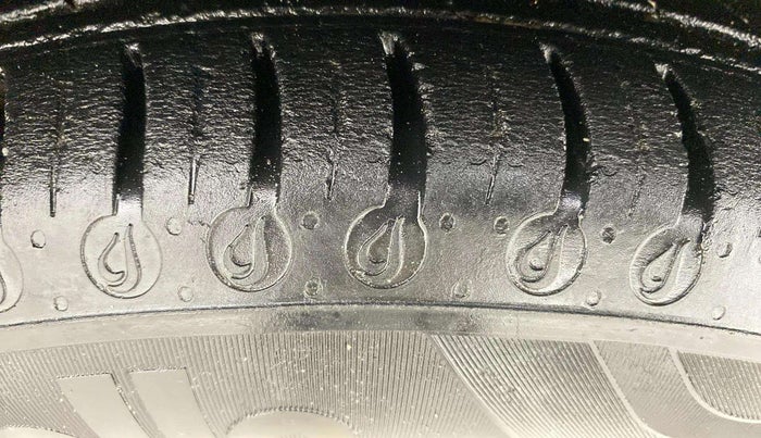 2022 Tata TIGOR XZ PLUS CNG, CNG, Manual, 30,720 km, Right Front Tyre Tread