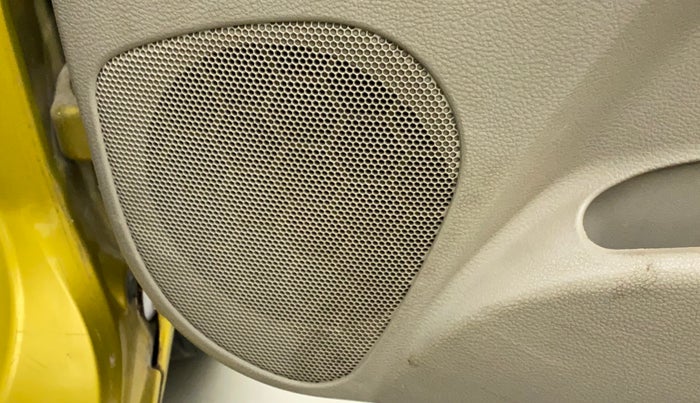 2014 Maruti Celerio VXI AMT, Petrol, Automatic, 60,395 km, Infotainment system - Front speakers missing / not working