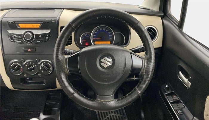 2017 Maruti Wagon R 1.0 VXI OPT, Petrol, Manual, 61,371 km, Steering Wheel Close Up