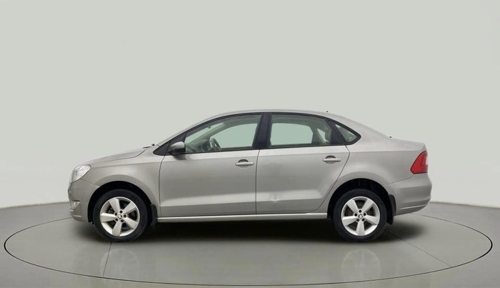 2016 Skoda Rapid AMBITION 1.6 MPI MT, Petrol, Manual, 19,840 km, Left Side