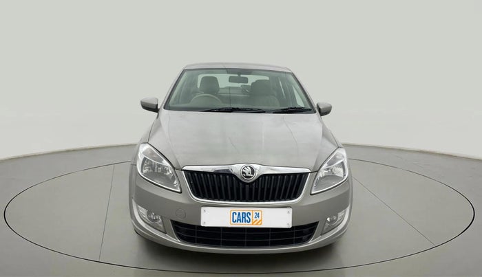 2016 Skoda Rapid AMBITION 1.6 MPI MT, Petrol, Manual, 19,840 km, Front
