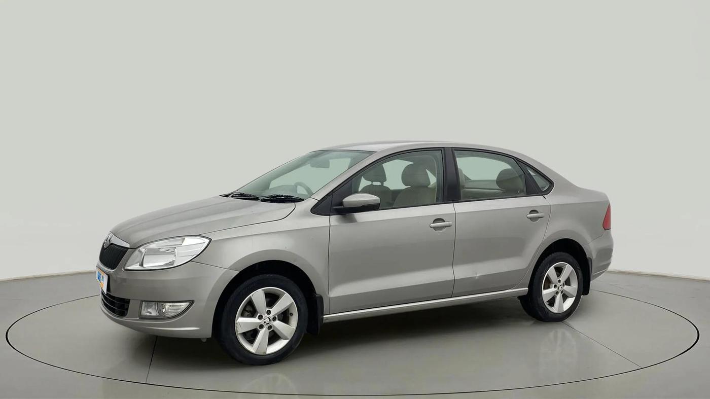 2016 Skoda Rapid AMBITION 1.6 MPI MT, Petrol, Manual, 20,031 km, Left Front Diagonal