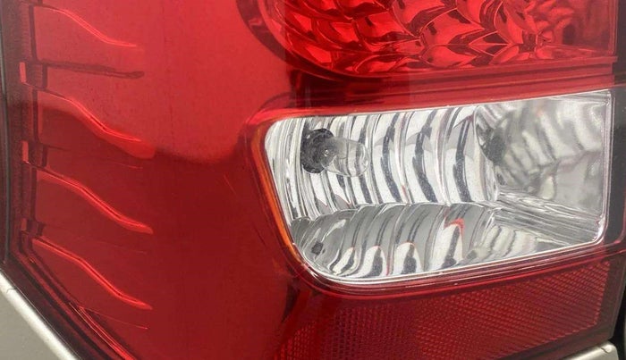 2016 Maruti Wagon R 1.0 VXI, Petrol, Manual, 12,276 km, Left tail light - Minor damage
