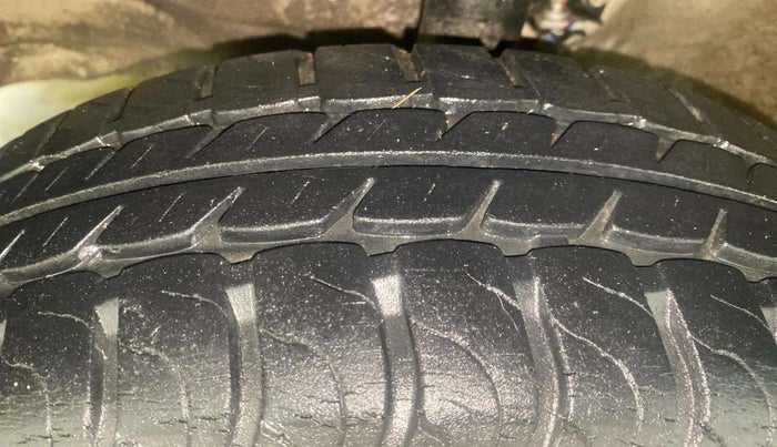 2016 Maruti Wagon R 1.0 VXI, Petrol, Manual, 12,276 km, Left Front Tyre Tread