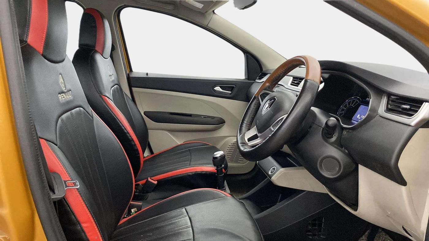 2019 Renault TRIBER RXZ, Petrol, Manual, 51,397 km, Right Side Front Door Cabin
