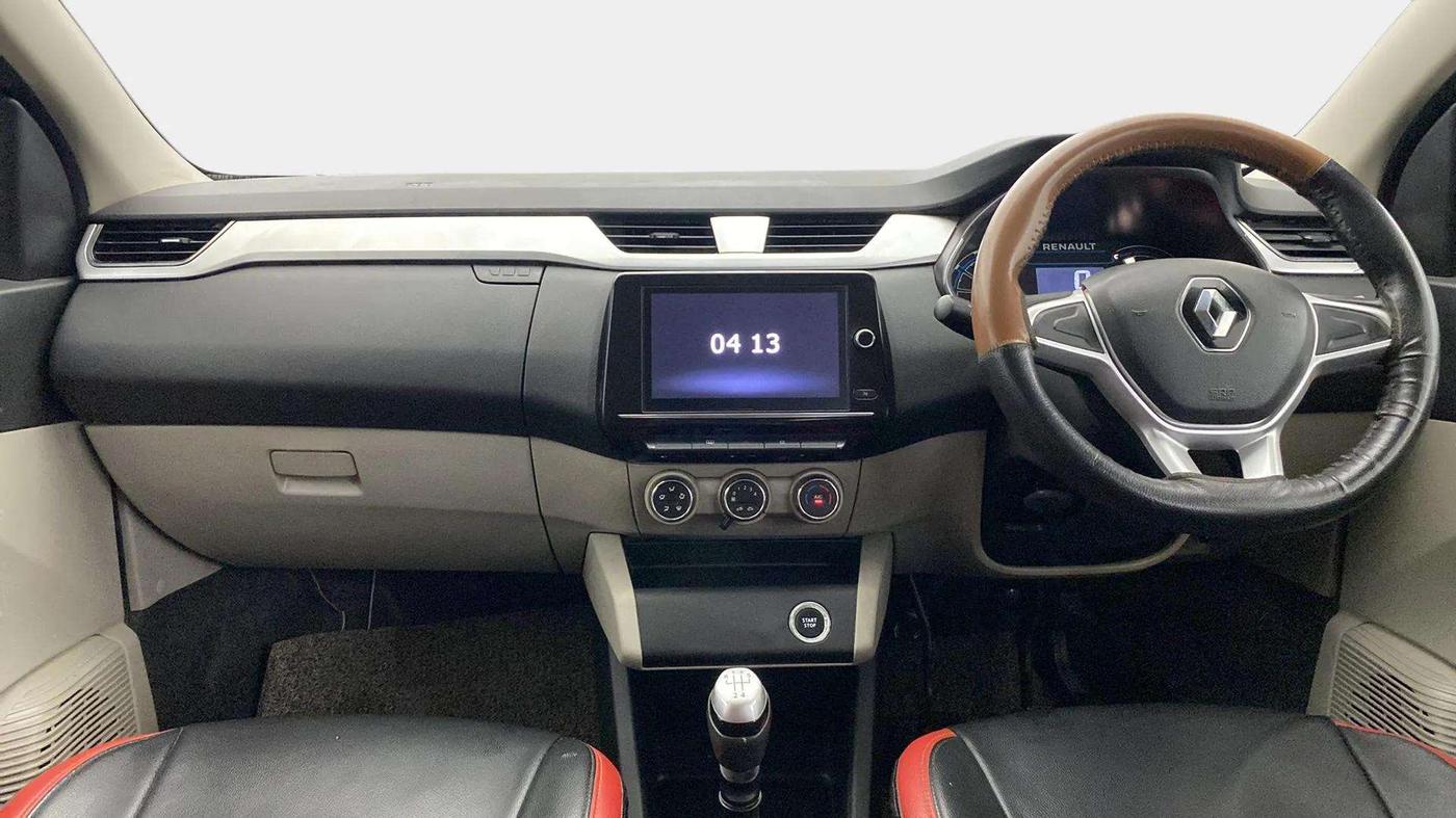 2019 Renault TRIBER RXZ, Petrol, Manual, 51,397 km, Dashboard