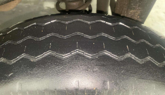 2019 Maruti Eeco 5 STR WITH A/C+HTR, Petrol, Manual, 29,033 km, Left Rear Tyre Tread