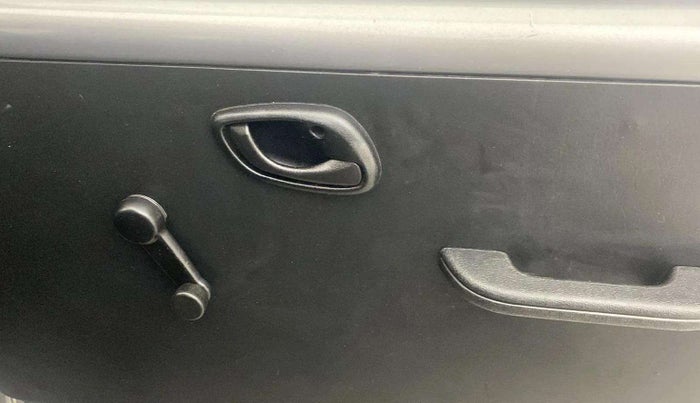 2019 Maruti Eeco 5 STR WITH A/C+HTR, Petrol, Manual, 29,033 km, Driver Side Door Panels Control
