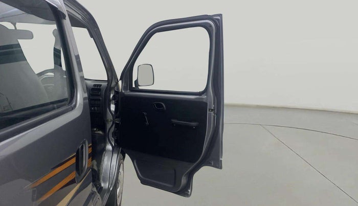 2019 Maruti Eeco 5 STR WITH A/C+HTR, Petrol, Manual, 29,033 km, RHS Front Door