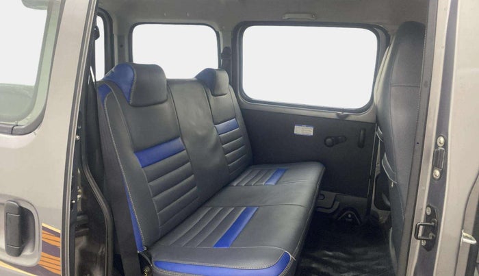 2019 Maruti Eeco 5 STR WITH A/C+HTR, Petrol, Manual, 29,033 km, Right Side Rear Door Cabin