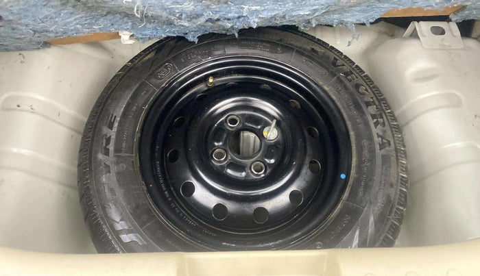 2013 Maruti A Star VXI (ABS) AT, Petrol, Automatic, 49,209 km, Spare Tyre