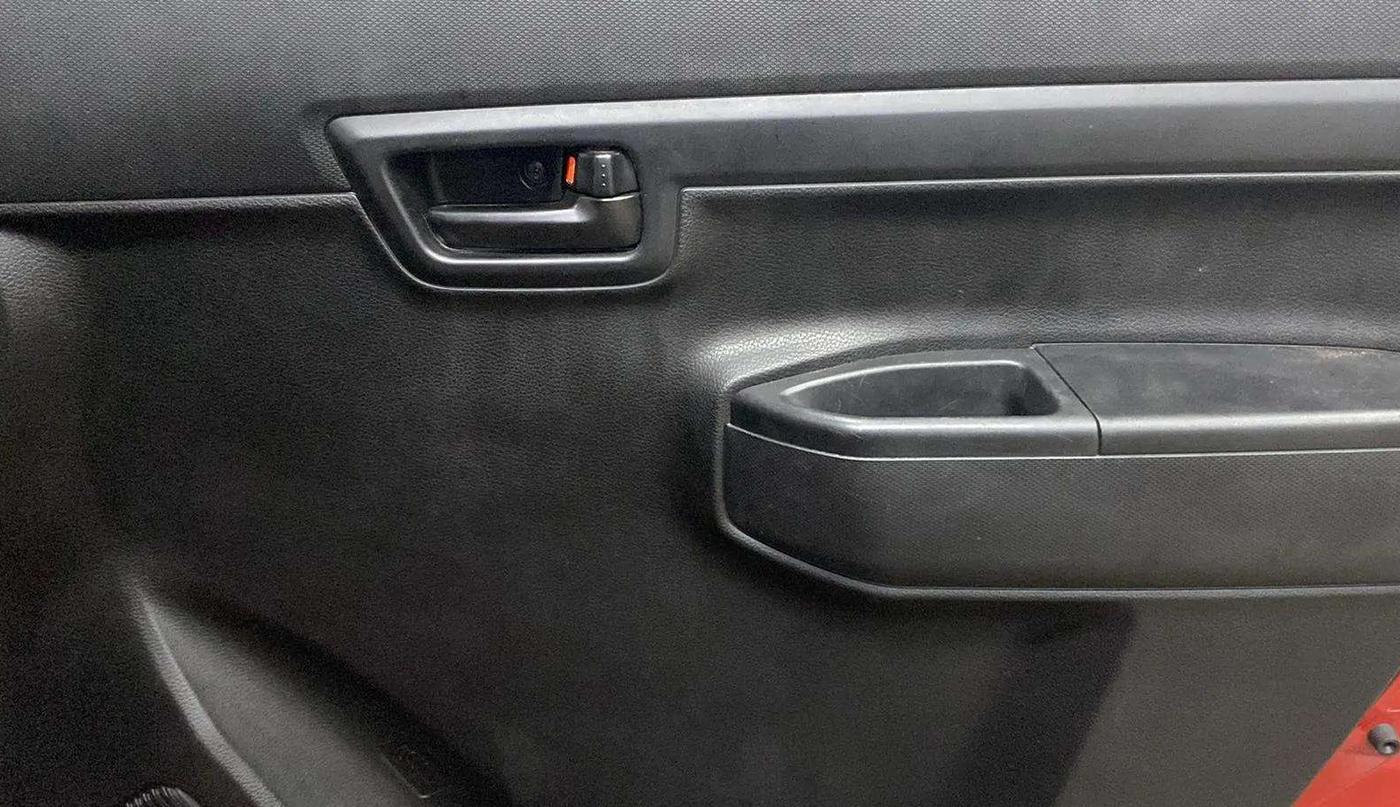 2023 Maruti S PRESSO VXI PLUS (O) AMT, Petrol, Automatic, 4,004 km, Driver Side Door Panels Control