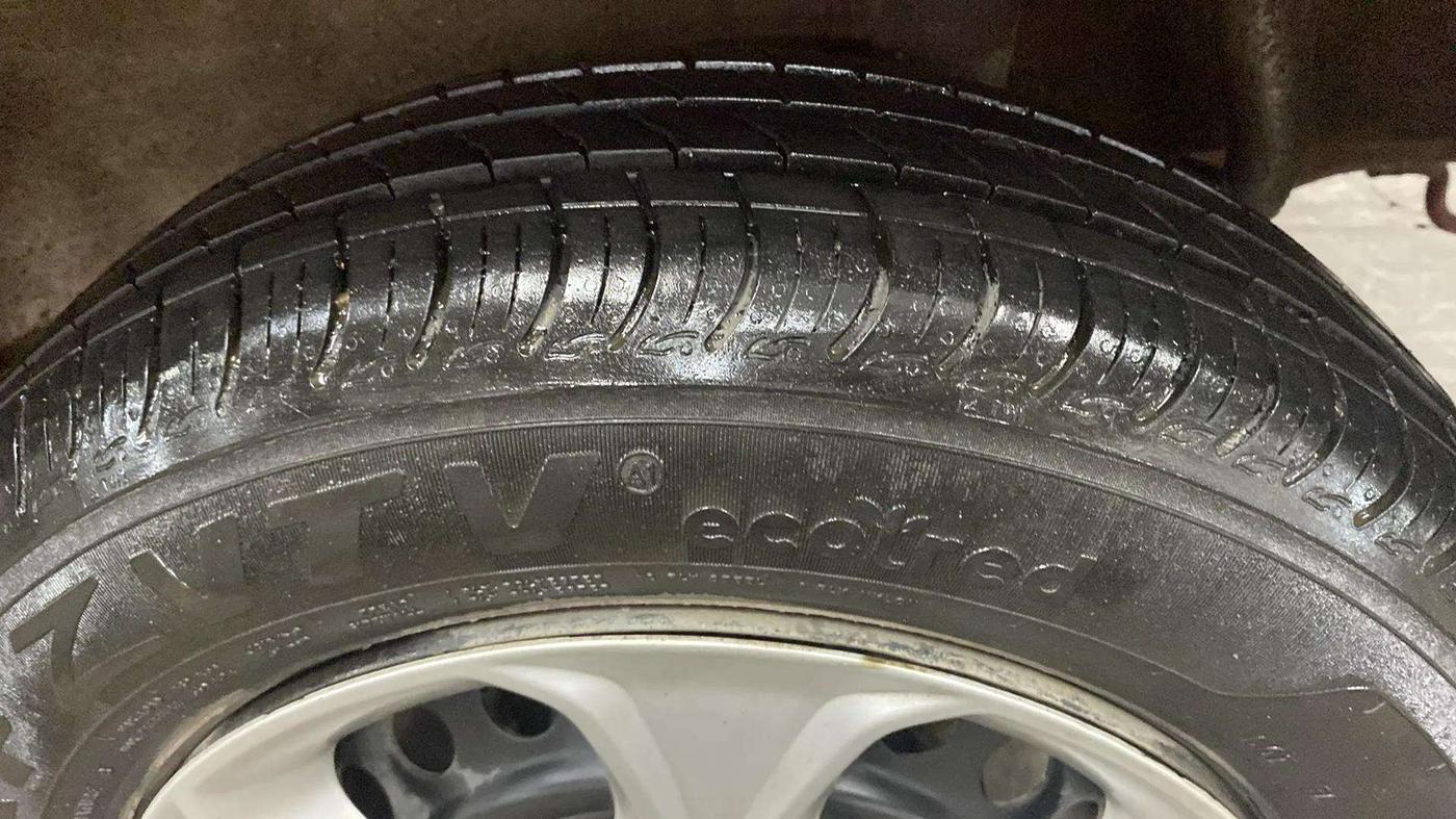 2023 Maruti S PRESSO VXI PLUS (O) AMT, Petrol, Automatic, 4,004 km, Left Rear Tyre Tread
