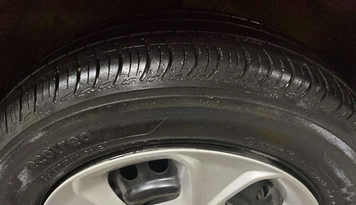 2023 Maruti S PRESSO VXI PLUS (O) AMT, Petrol, Automatic, 3,930 km, Right Front Tyre Tread