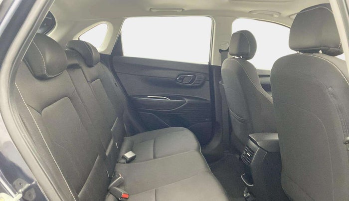 2021 Hyundai NEW I20 ASTA (O) 1.5 CRDI MT, Diesel, Manual, 52,684 km, Right Side Rear Door Cabin