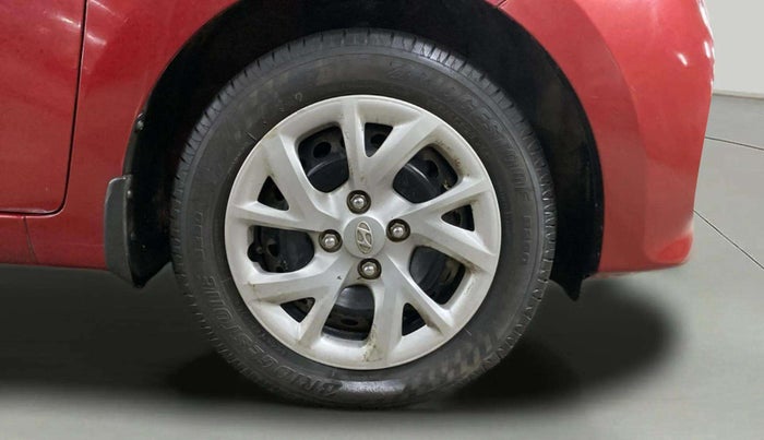 2017 Hyundai Grand i10 SPORTZ 1.2 KAPPA VTVT, Petrol, Manual, 25,516 km, Right Front Wheel