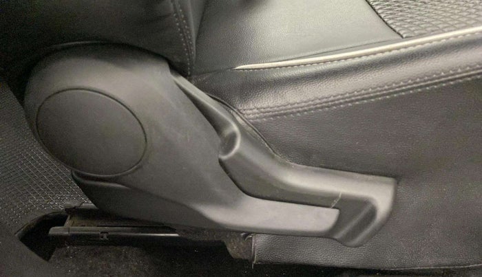 2019 Maruti Baleno DELTA PETROL 1.2, Petrol, Manual, 21,360 km, Driver Side Adjustment Panel