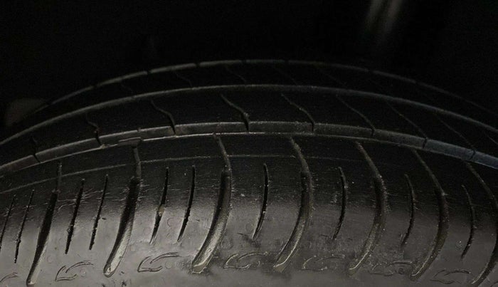 2019 Maruti Baleno DELTA PETROL 1.2, Petrol, Manual, 21,360 km, Left Rear Tyre Tread
