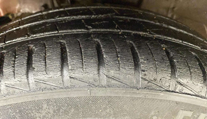2017 Tata Tiago XZA PETROL, Petrol, Automatic, 66,262 km, Left Rear Tyre Tread