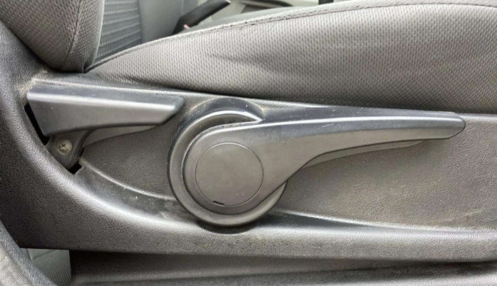 2017 Tata Tiago XZA PETROL, Petrol, Automatic, 66,262 km, Driver Side Adjustment Panel