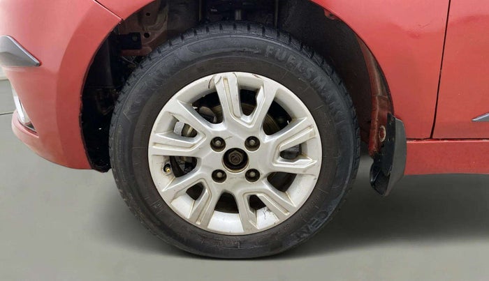 2017 Tata Tiago XZA PETROL, Petrol, Automatic, 66,262 km, Left Front Wheel