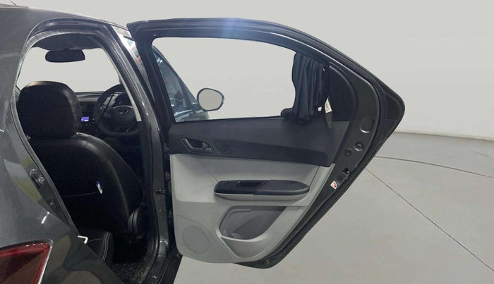 2024 Tata Tiago XT PETROL, Petrol, Manual, 10,964 km, RHS Rear Door