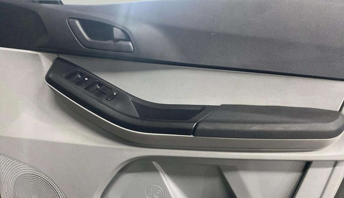 2024 Tata Tiago XT PETROL, Petrol, Manual, 10,964 km, Driver Side Door Panels Control