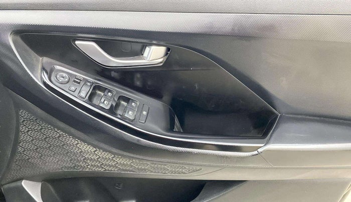 2020 Hyundai Creta SX 1.4 TURBO DCT, Petrol, Automatic, 77,355 km, Driver Side Door Panels Control