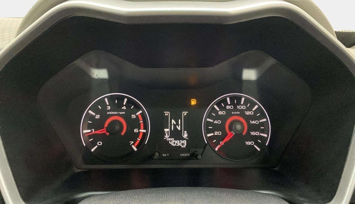 2016 Mahindra Kuv100 K8 6 STR, Petrol, Manual, 40,897 km, Odometer Image