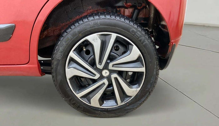 2016 Maruti Wagon R 1.0 VXI, Petrol, Manual, 30,100 km, Left Rear Wheel