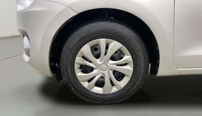 2019 Maruti Swift VXI, CNG, Manual, 44,335 km, Left Front Wheel
