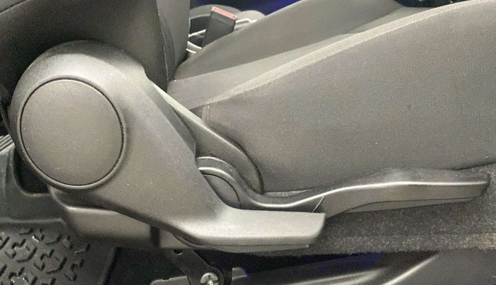 2024 Maruti Baleno ZETA 1.2 AGS, Petrol, Automatic, 1,025 km, Driver Side Adjustment Panel