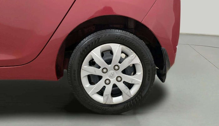 2017 Hyundai Eon SPORTZ, Petrol, Manual, 82,229 km, Left Rear Wheel