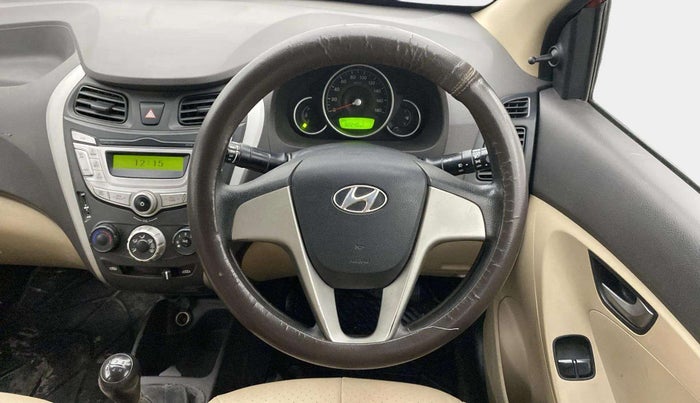 2017 Hyundai Eon SPORTZ, Petrol, Manual, 82,229 km, Steering Wheel Close Up