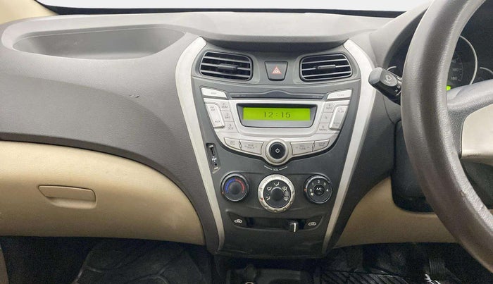 2017 Hyundai Eon SPORTZ, Petrol, Manual, 82,229 km, Air Conditioner