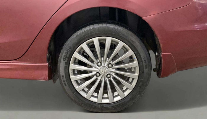 2015 Maruti Ciaz ZXI+ RS, Petrol, Manual, 87,624 km, Left Rear Wheel