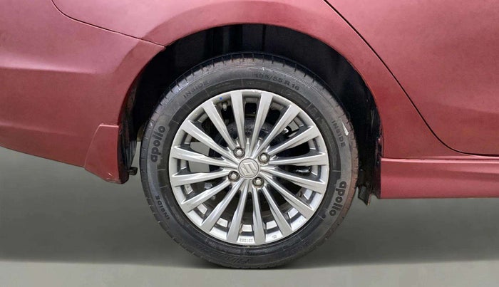 2015 Maruti Ciaz ZXI+ RS, Petrol, Manual, 87,624 km, Right Rear Wheel