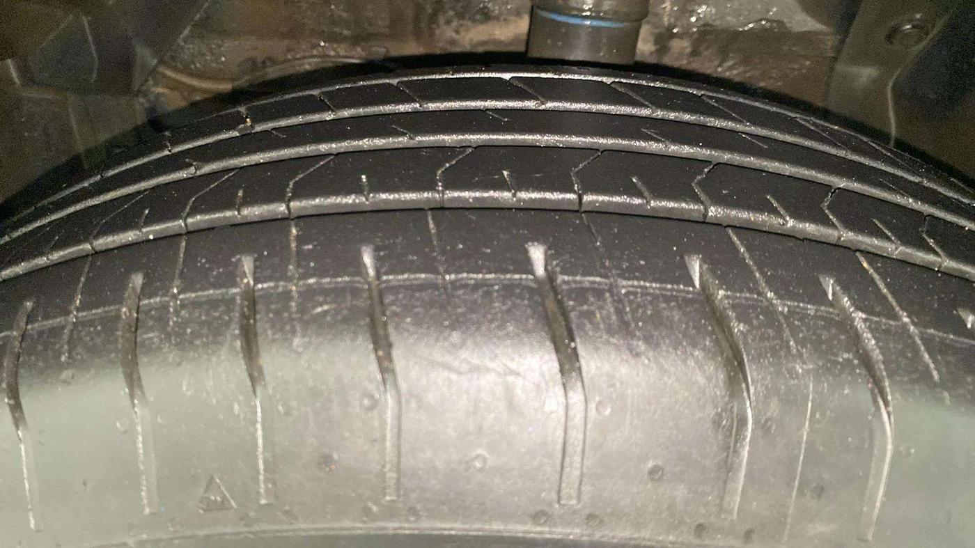 2018 Maruti S Cross ZETA 1.3, Diesel, Manual, 61,583 km, Left Front Tyre Tread