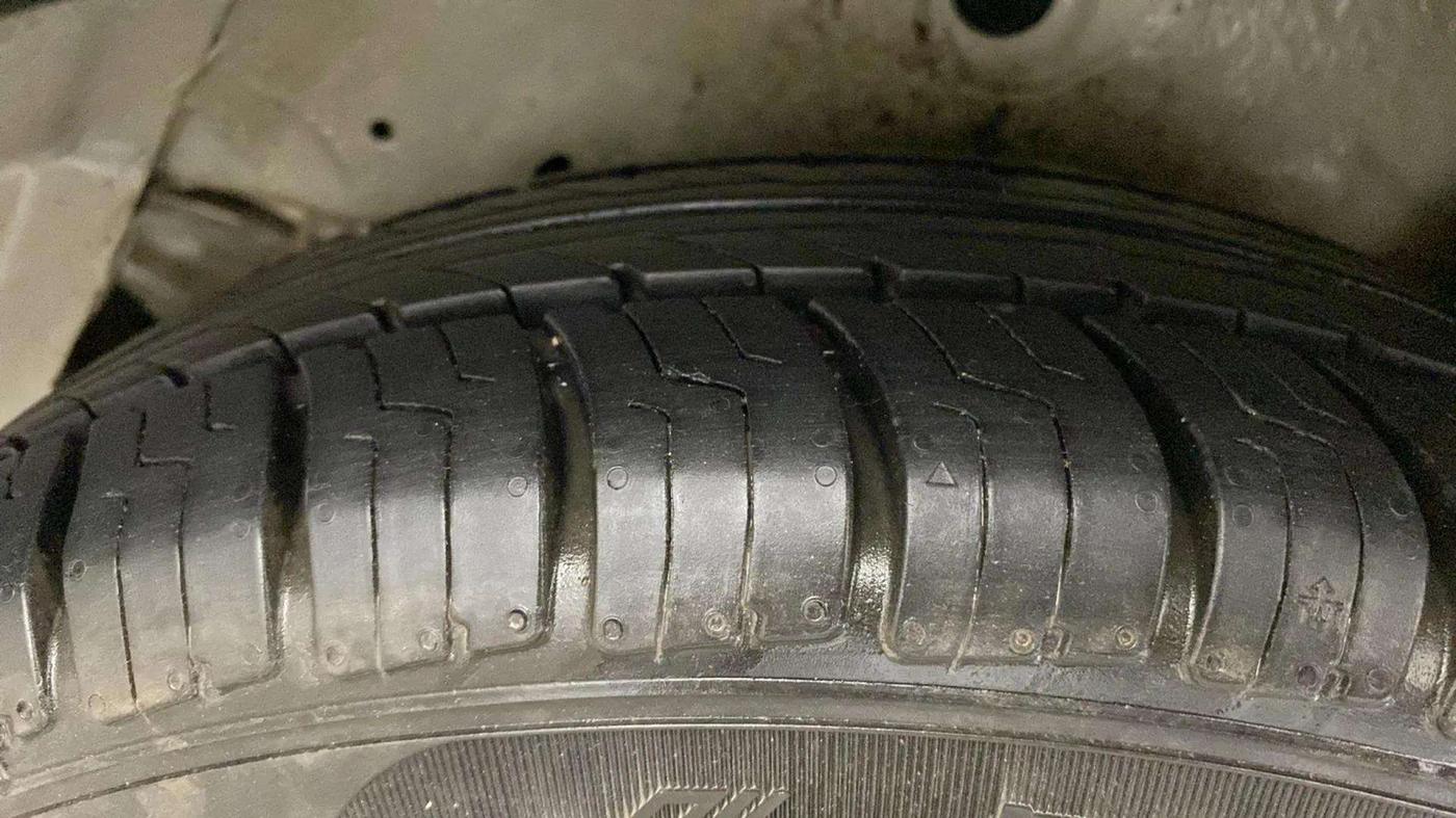2018 Maruti Celerio X ZXI, CNG, Manual, 50,509 km, Left Rear Tyre Tread