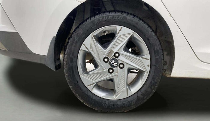2022 Hyundai Verna S PLUS 1.5 VTVT, Petrol, Manual, 95,670 km, Right Rear Wheel