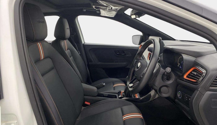 2024 Tata ALTROZ Racer R3, Petrol, Manual, 8,508 km, Right Side Front Door Cabin