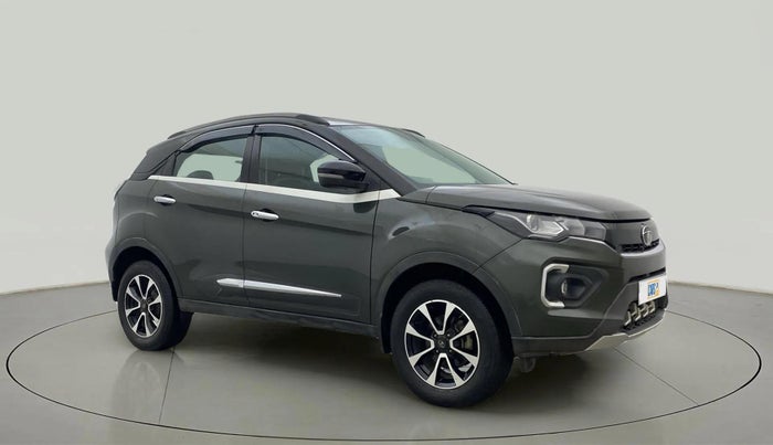 2020 Tata NEXON XZA PLUS (O) PETROL, Petrol, Automatic, 77,932 km, Right Front Diagonal