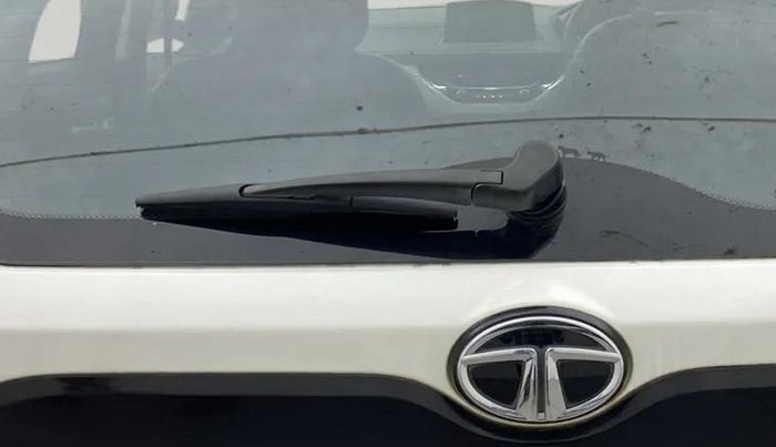 2020 Tata NEXON XZA PLUS (O) PETROL, Petrol, Automatic, 77,932 km, Rear Wiper