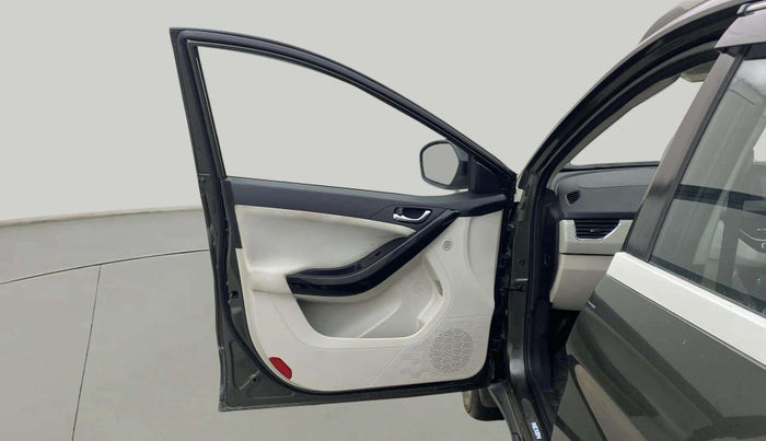 2020 Tata NEXON XZA PLUS (O) PETROL, Petrol, Automatic, 77,932 km, LHS Front Door
